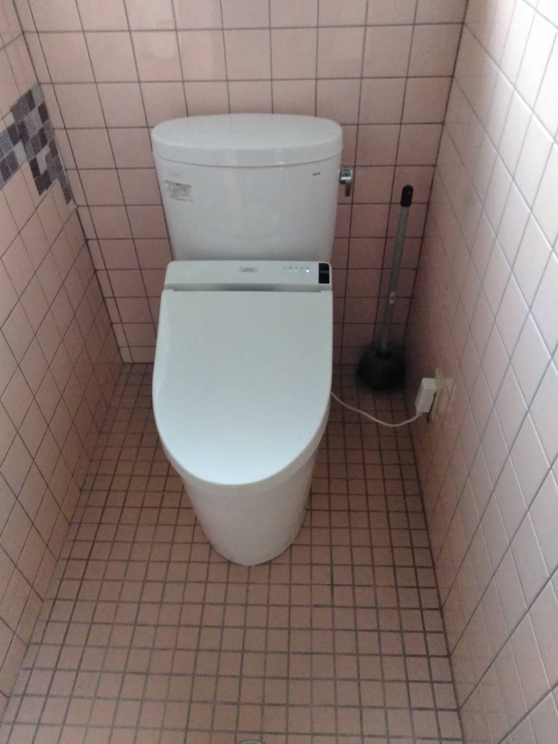TOTO ピュアレストEX+S1 トイレ施工事例/能登町
